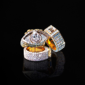 日韩美女大黑逼
